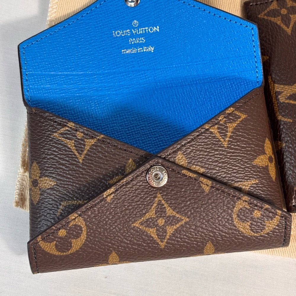 Gorgeous Louis Vuitton Kirigami Cardholder Sold - Picture 4 of 15